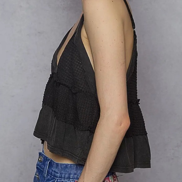 POL Wheat Bread Deep V-Neck Tank Top Black Size Small - Picture 4 of 7